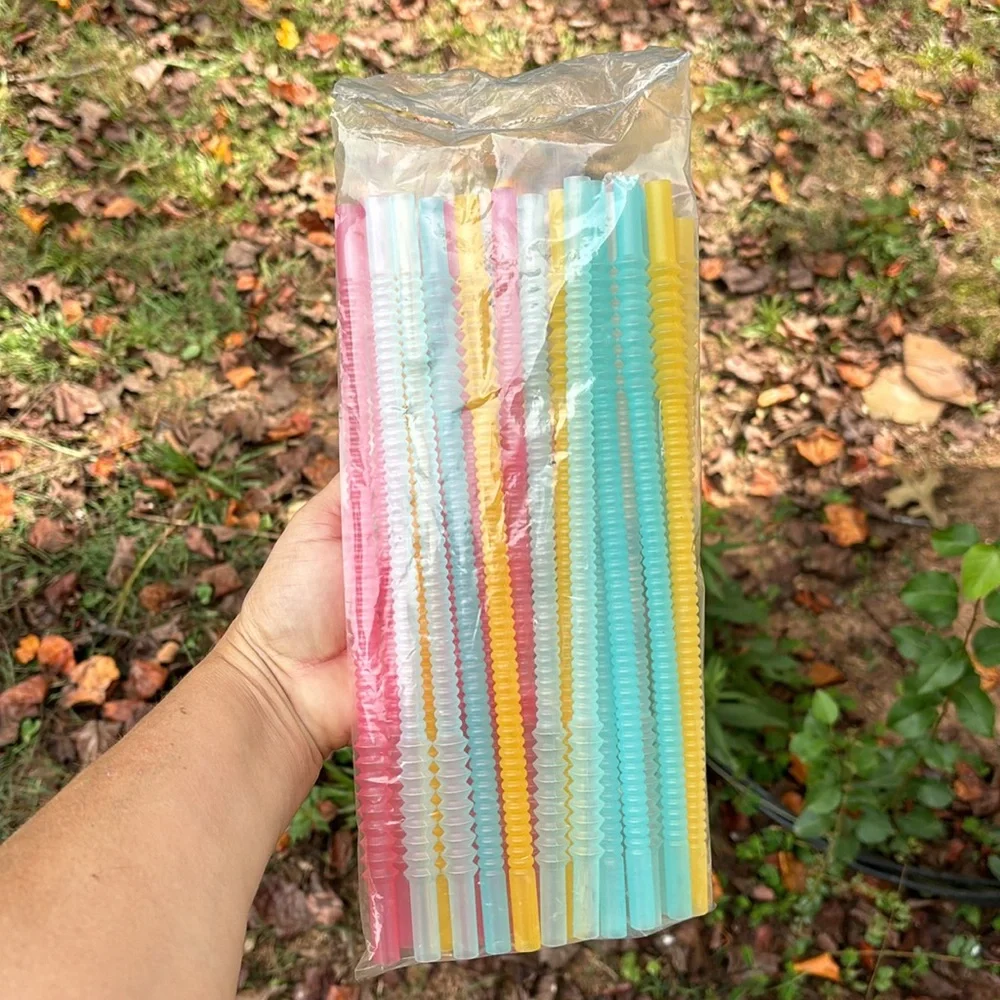 TUPPERWARE STRAWS (1 BAG OF 20 STRAWS)